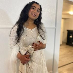 Meet your Posher, Shaista